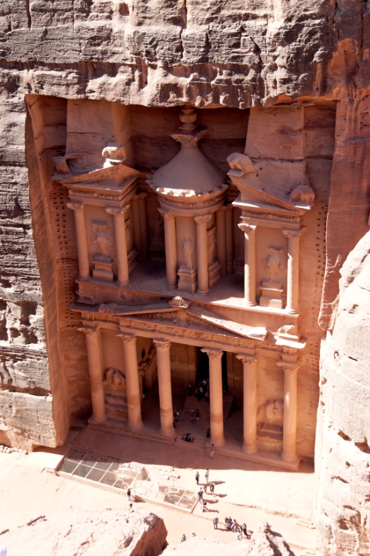 Treasury, Petra (Wadi Musa) Jordan 10.jpg - Treasury